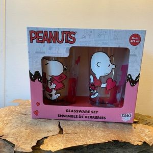 Peanuts Snoopy Hearts Glassware Set of Two Glasses - Valentines Day